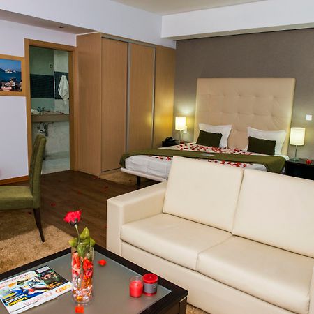 Hotel Santiago ปรายา ภายนอก รูปภาพ