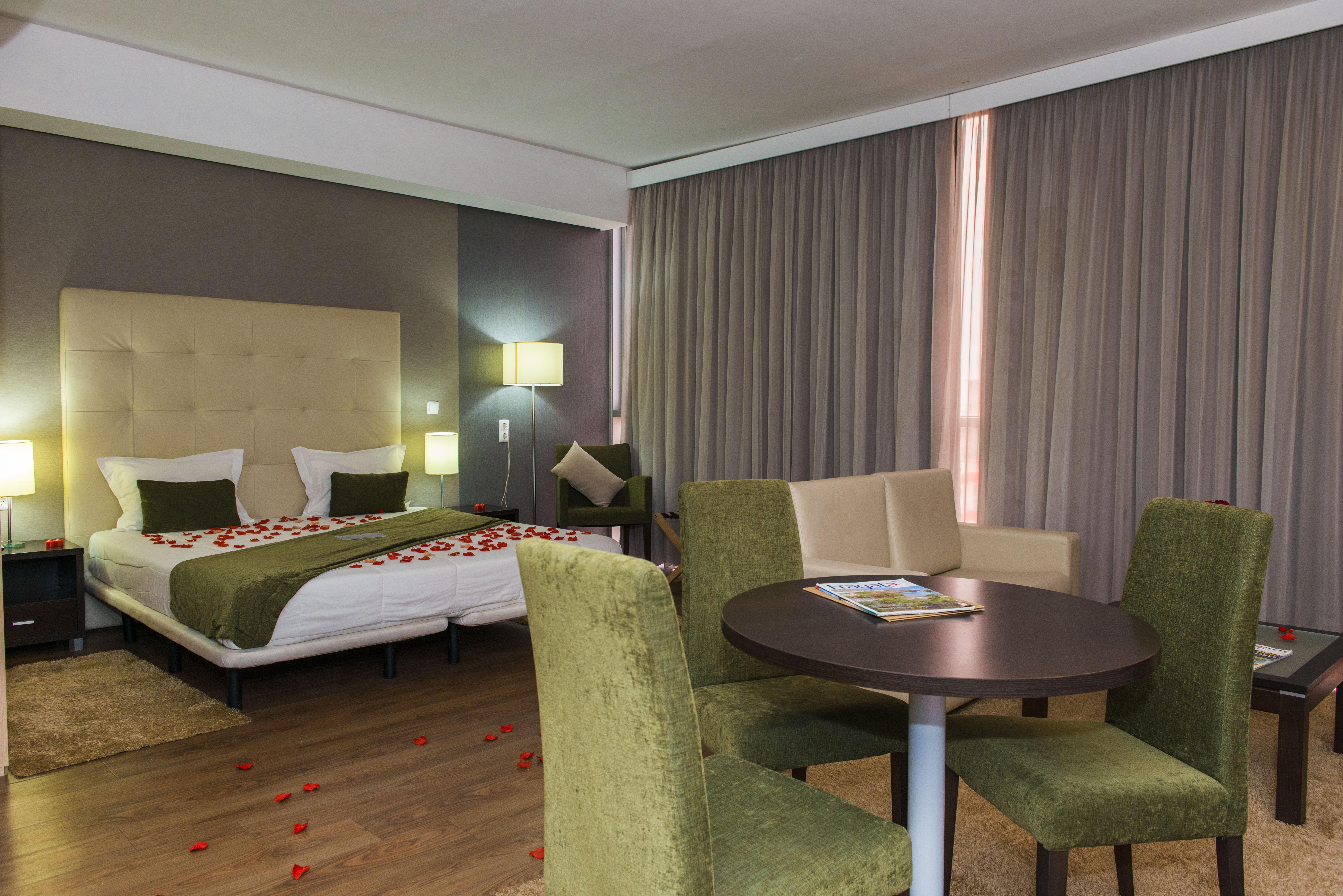 Hotel Santiago ปรายา ภายนอก รูปภาพ